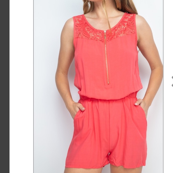 Coral Sleeveless scoop neck lace detail zip front gartered waist romper, NEW! - Picture 4 of 16